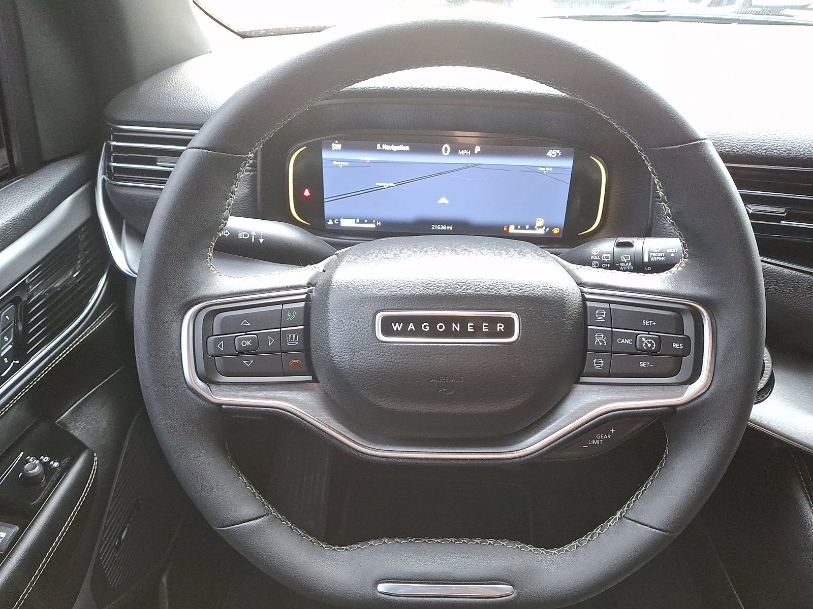 Used 2024 Jeep Wagoneer Series II image 23