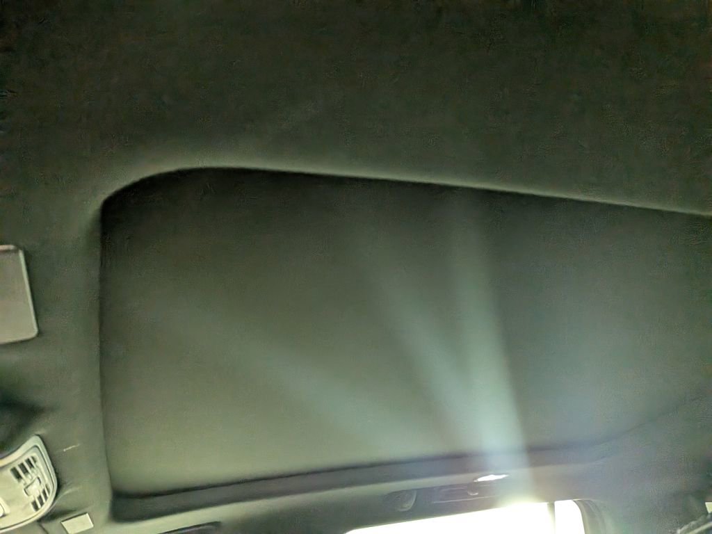 New 2026 GMC Yukon XL Denali w/ Denali Reserve Package image 26