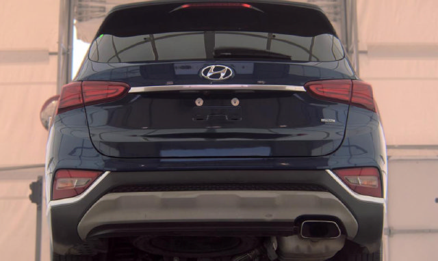 Used 2020 Hyundai Santa Fe SE AWD/4WD image 7