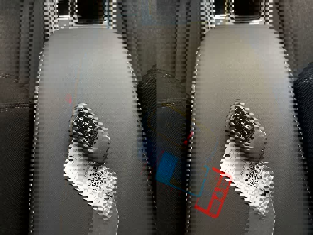 Certified 2025 Honda Accord Sport image 37