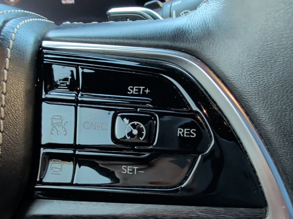 Used 2022 Jeep Grand Cherokee L Overland w/ Luxury Tech Group IV image 20