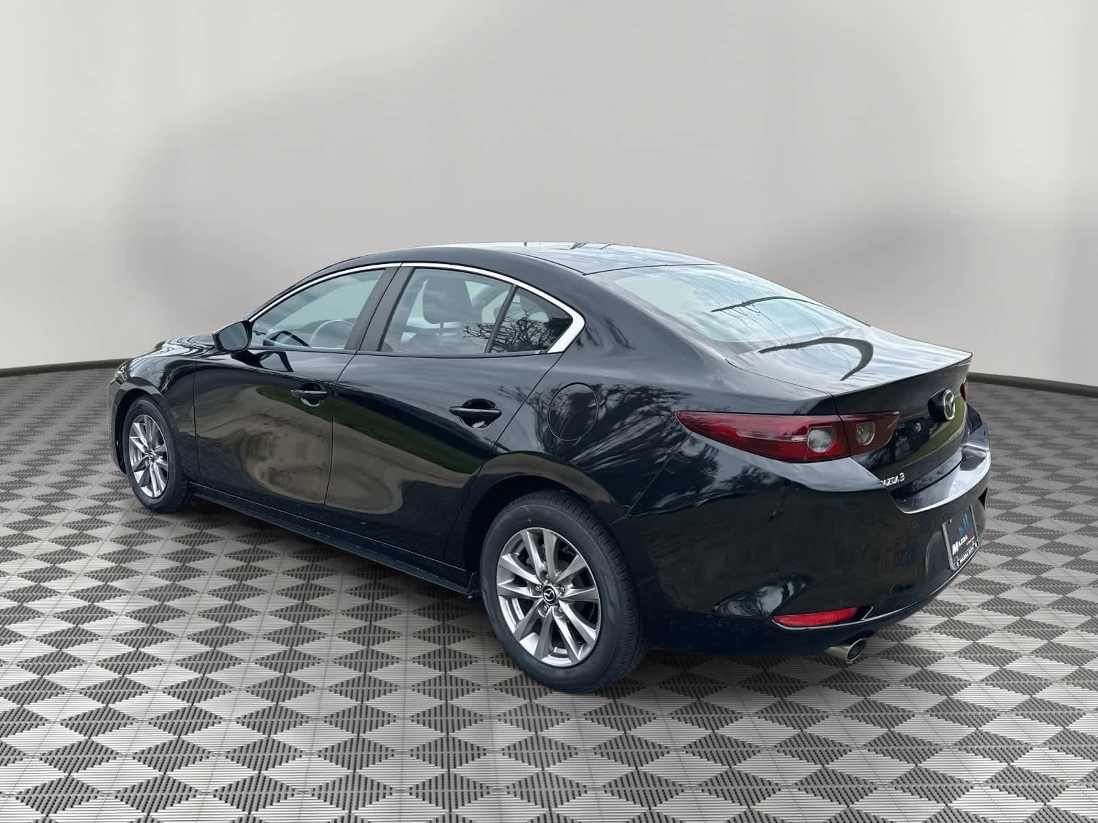 Used 2021 MAZDA MAZDA3 s FWD image 5