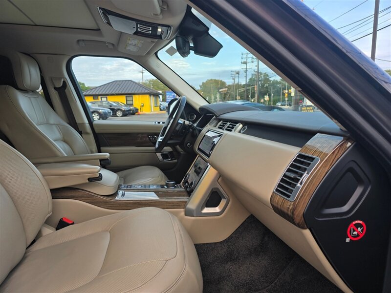 Used 2018 Land Rover Range Rover Long Wheelbase Supercharged AWD/4WD image 22