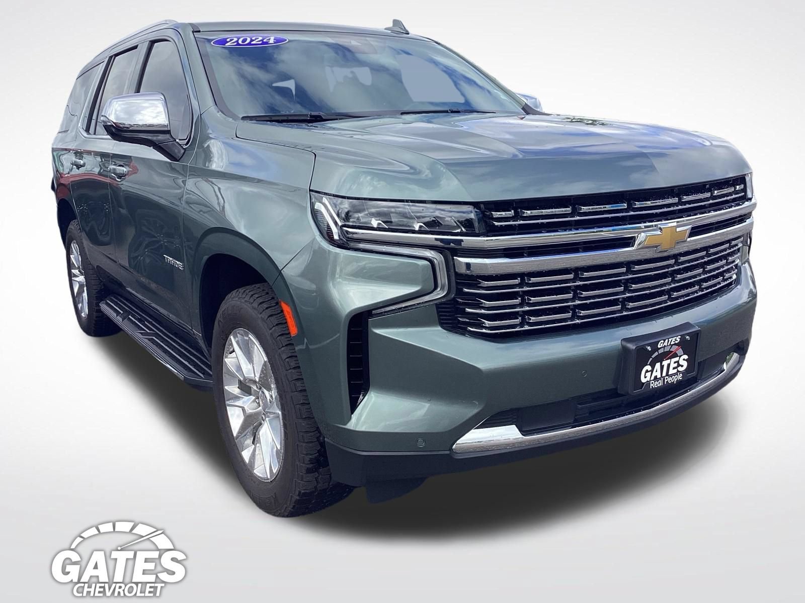 Used 2024 Chevrolet Tahoe Premier AWD/4WD image 1