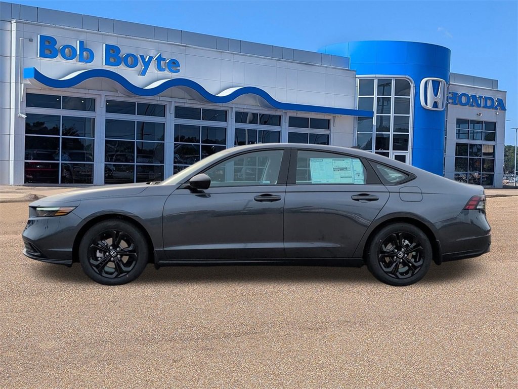 New 2025 Honda Accord SE image 2