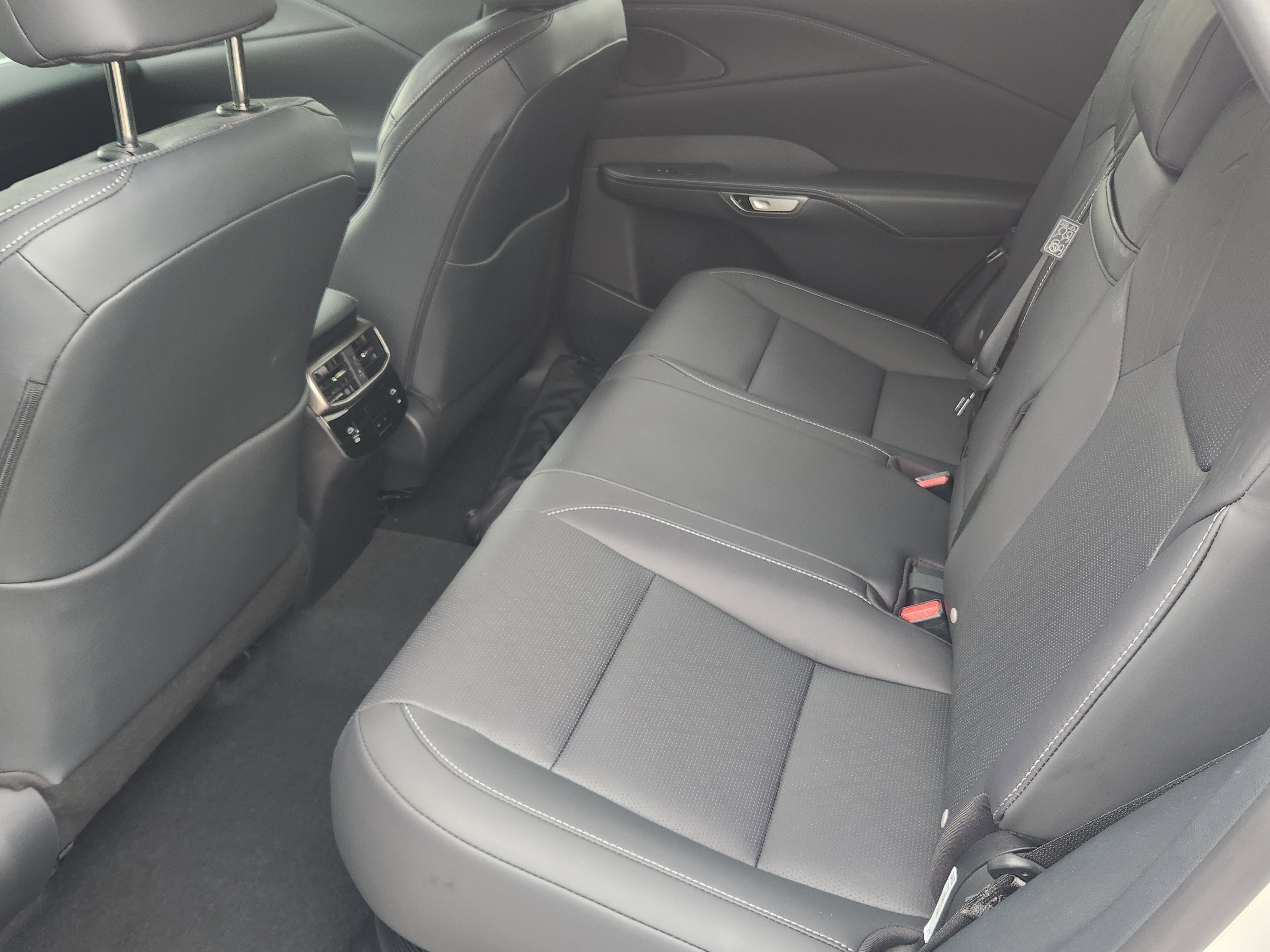 Certified 2025 Lexus RX 350 w/ Convenience Package image 15