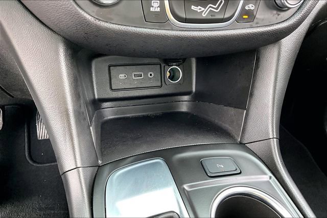 Used 2022 Chevrolet Equinox LT FWD image 24