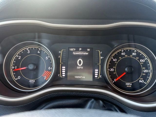 Used 2015 Jeep Cherokee Latitude image 18