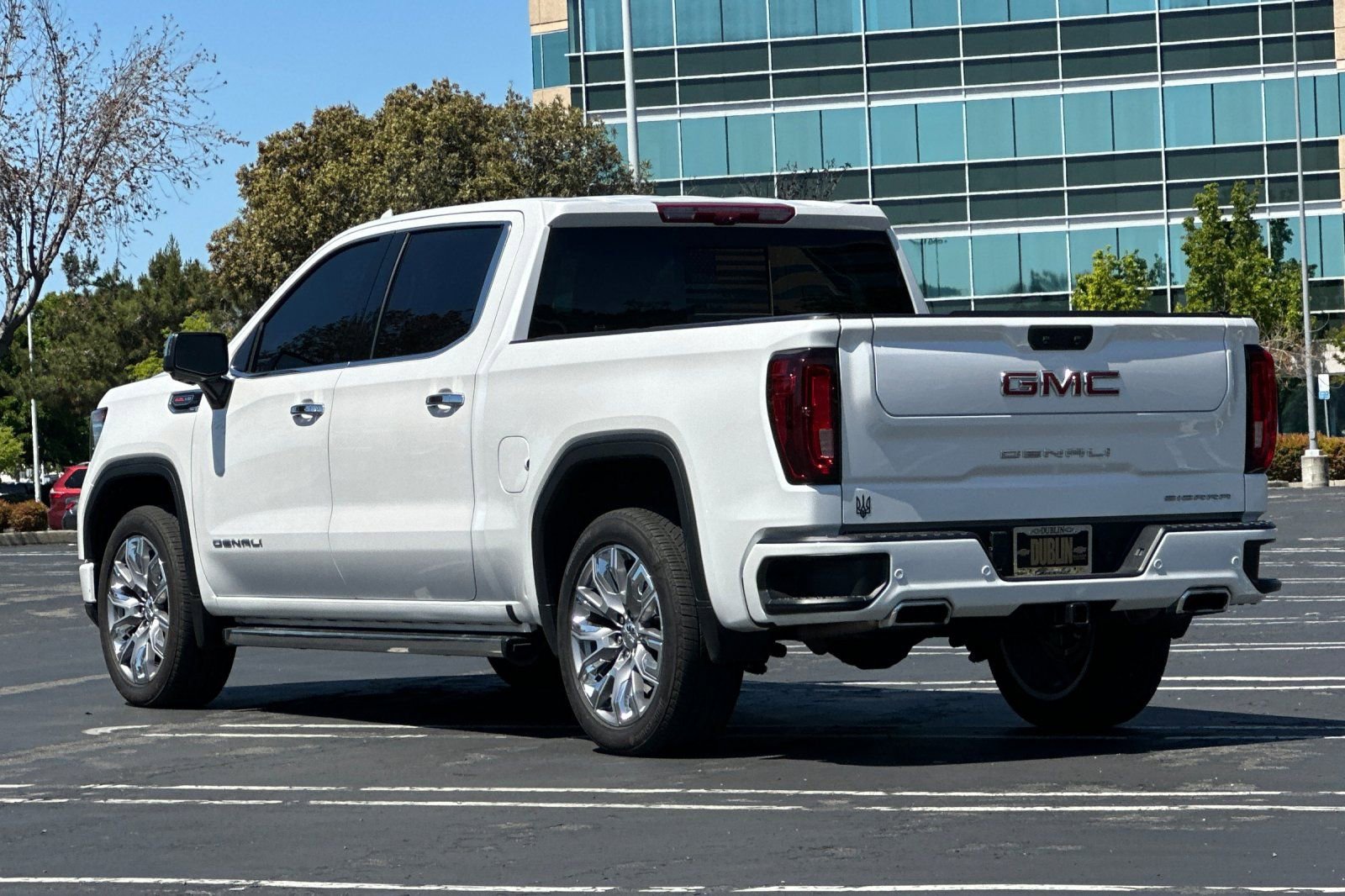 Used 2025 GMC Sierra 1500 Denali w/ Denali Reserve Package image 6
