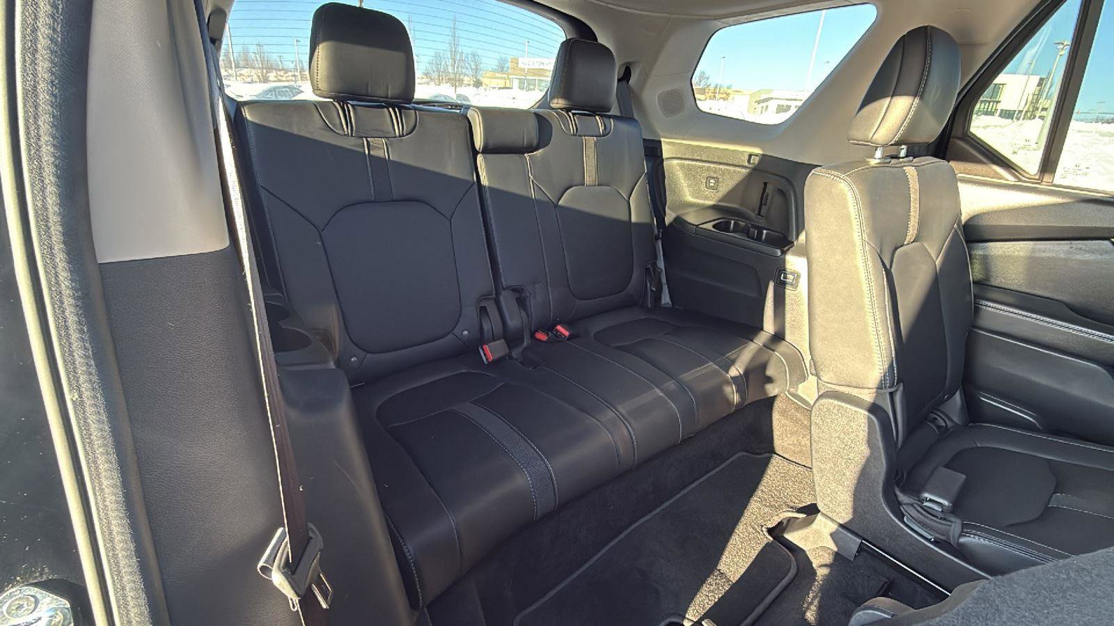 Used 2025 Honda Pilot Touring image 22