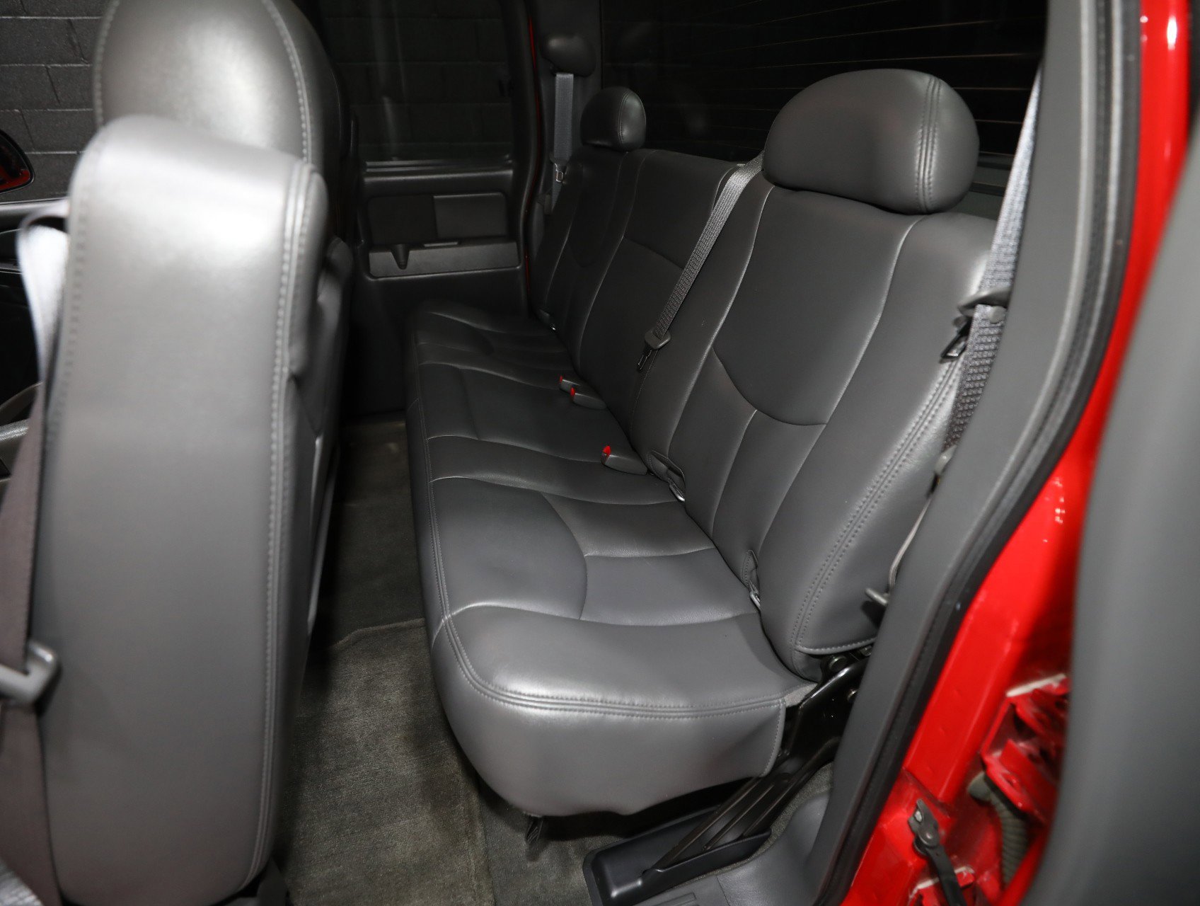 Used 2006 Chevrolet Silverado 1500 SS RWD image 4