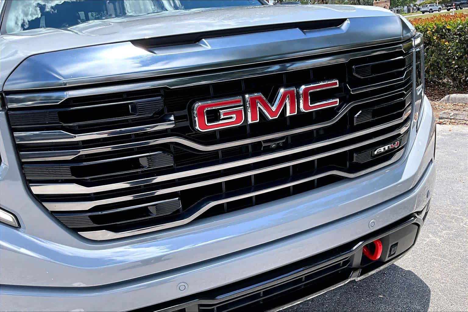 Used 2024 GMC Sierra 1500 AT4 w/ AT4 Premium Package AWD/4WD image 30