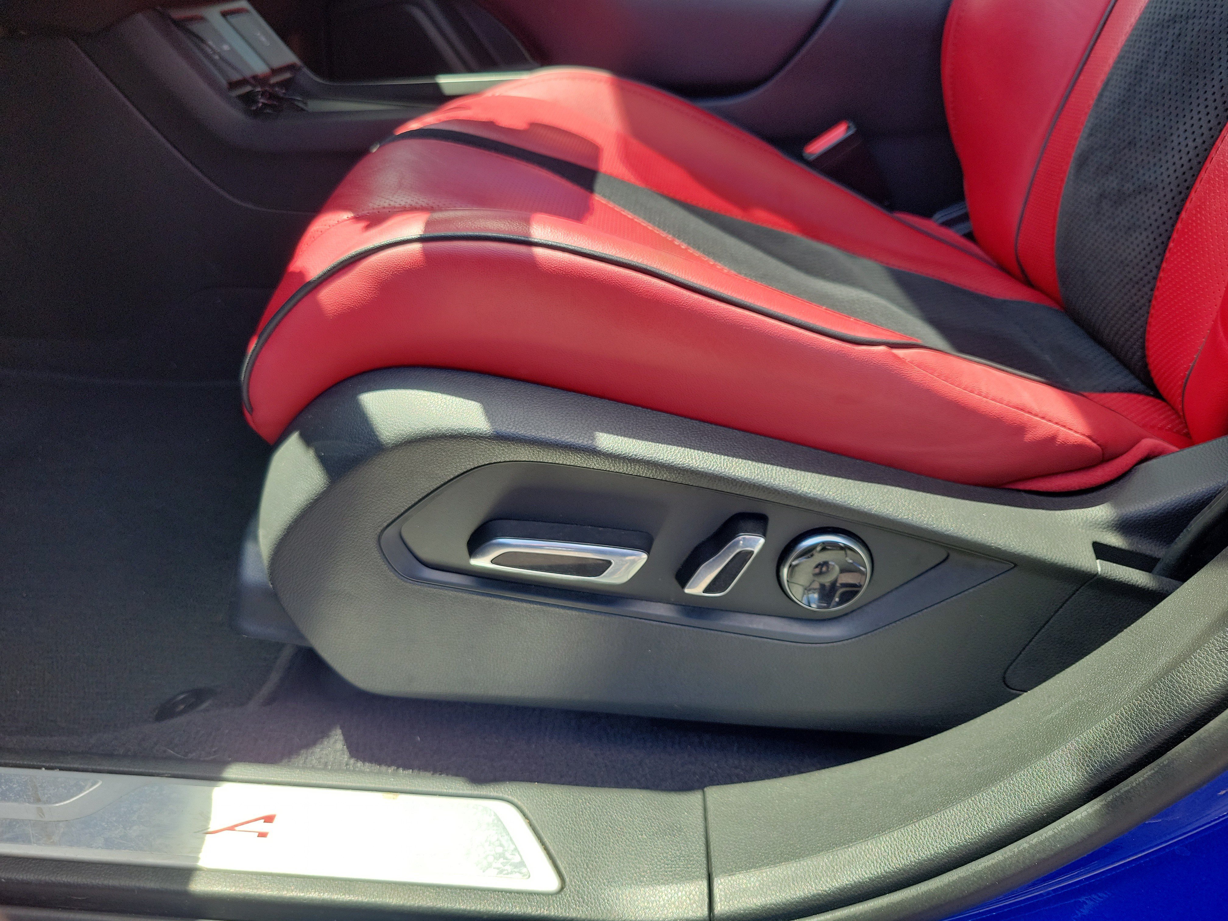 Used 2020 Acura RDX w/ Advance Package FWD image 21