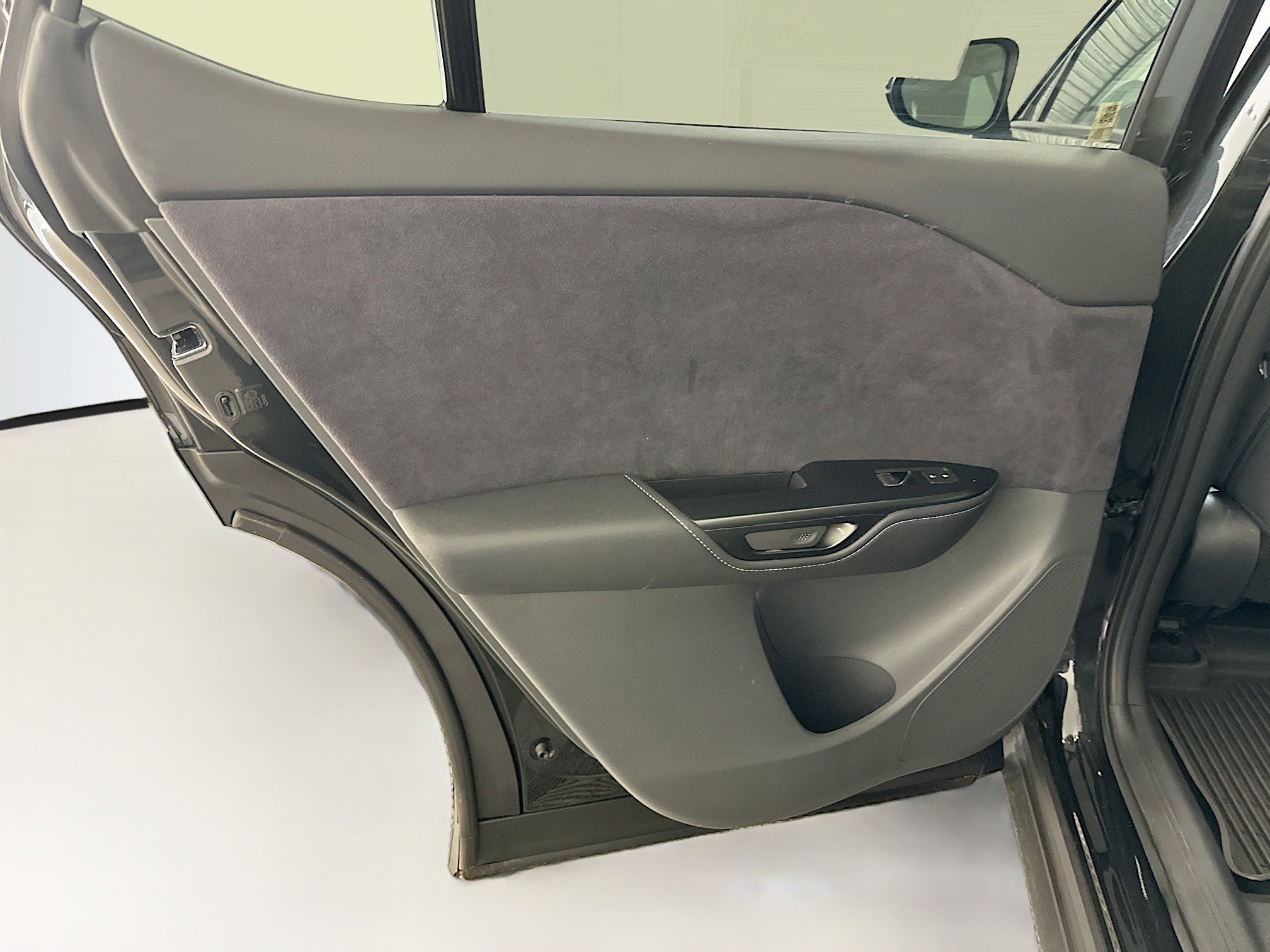 Used 2023 Lexus RZ 450e Premium w/ Accessory Package (2T) image 28