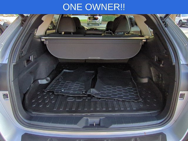 Used 2025 Subaru Outback Limited AWD/4WD image 35