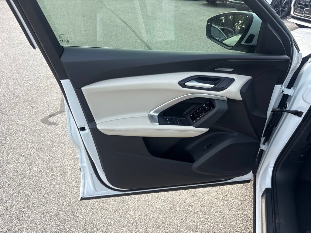 New 2026 Audi Q5 Premium Plus AWD/4WD image 10