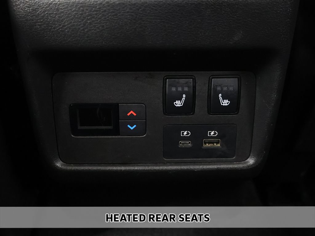 Used 2023 Nissan Rogue Platinum AWD/4WD image 10
