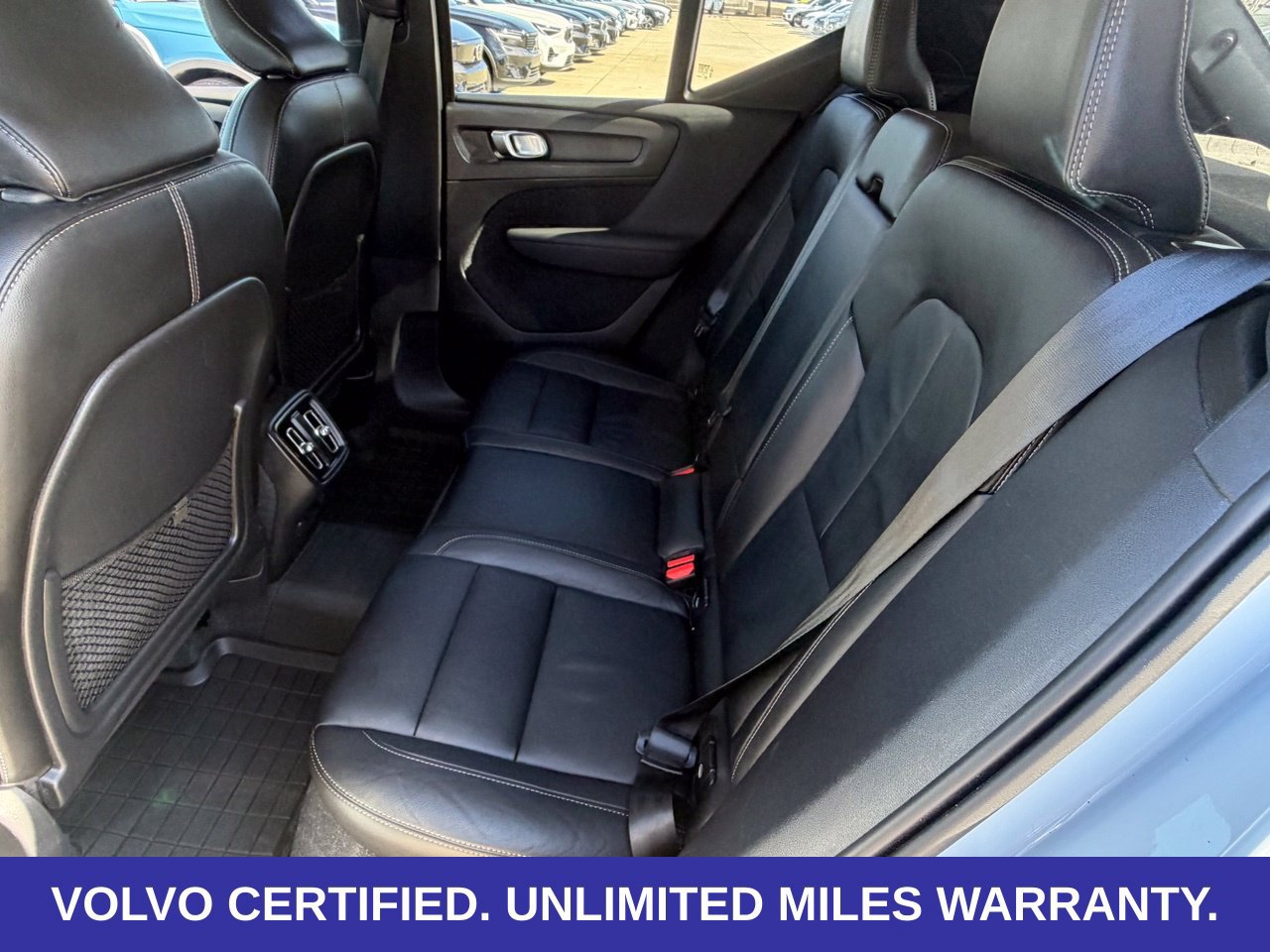 Certified 2024 Volvo XC40 B5 Core AWD/4WD image 35