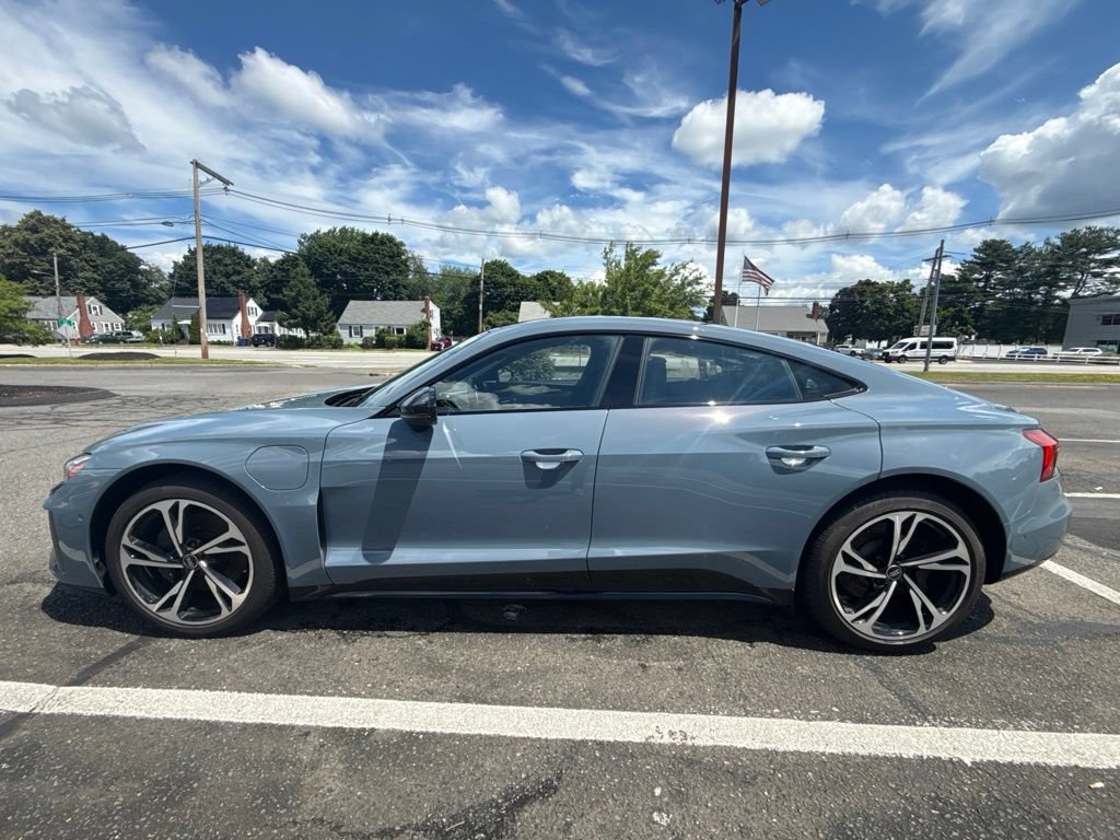 Used 2022 Audi e-tron GT Prestige AWD/4WD image 8