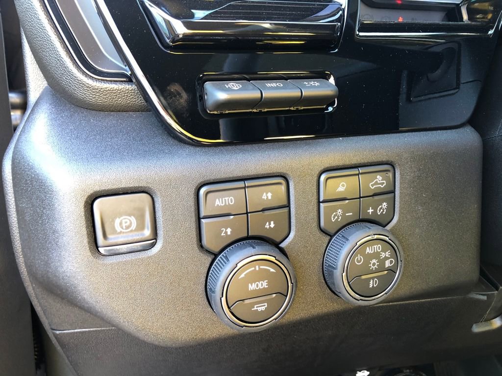 New 2026 Chevrolet Silverado 2500 ZR2 w/ LPO, Dark Essentials Package image 22