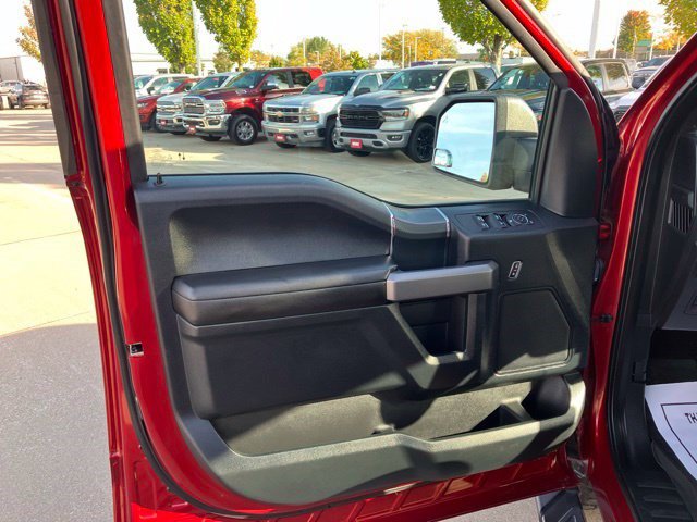 Used 2019 Ford F150 XLT w/ Equipment Group 302A Luxury AWD/4WD image 9