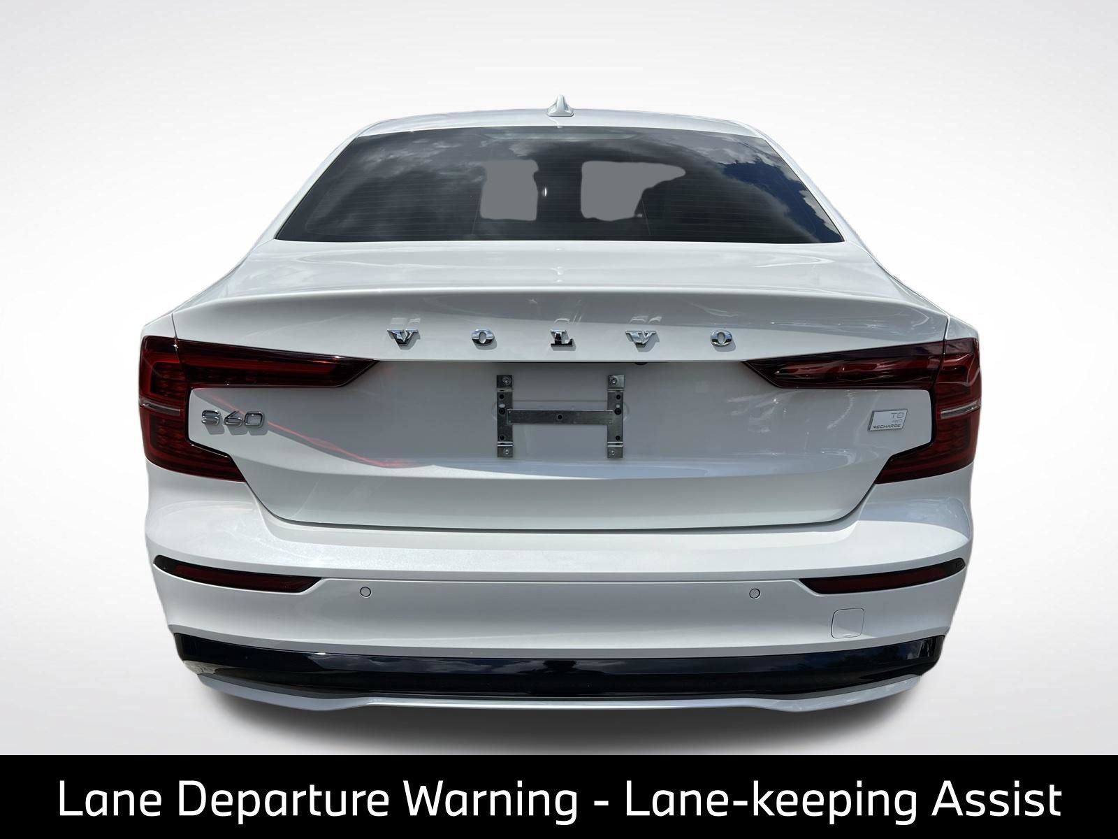 Used 2023 Volvo S60 T8 Plus AWD/4WD image 7