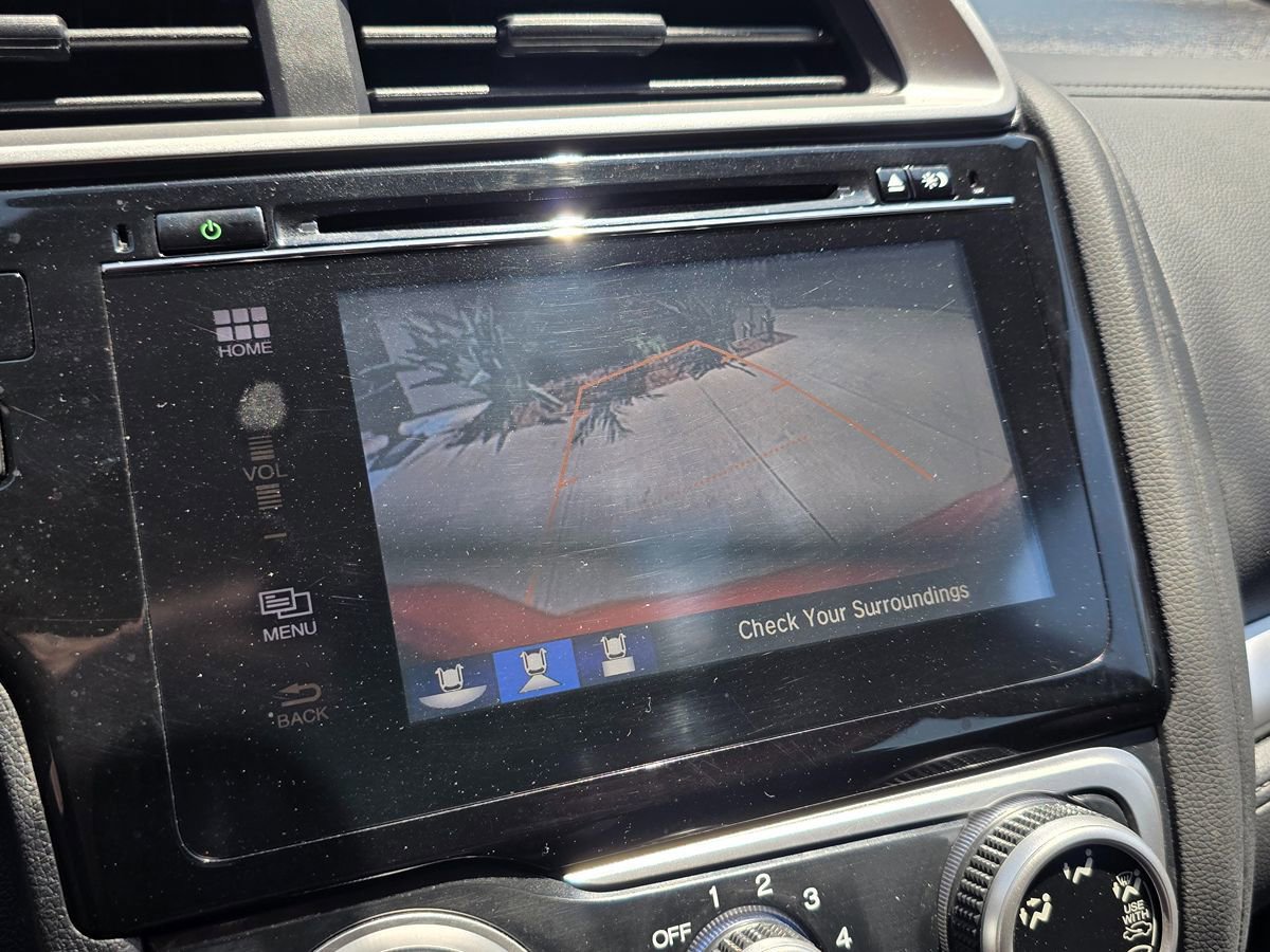 Used 2016 Honda Fit EX image 35