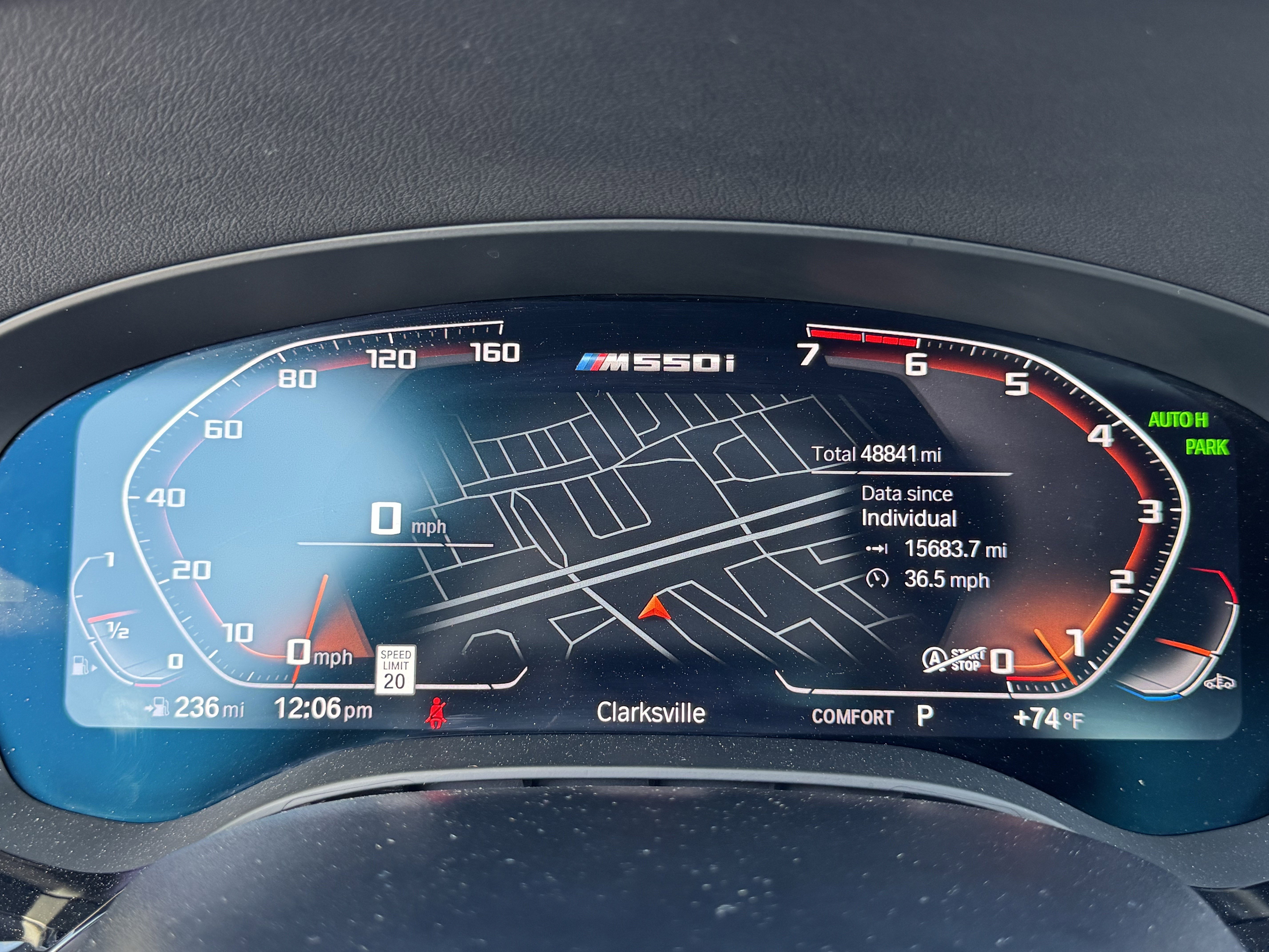 Used 2022 BMW M550i xDrive image 8