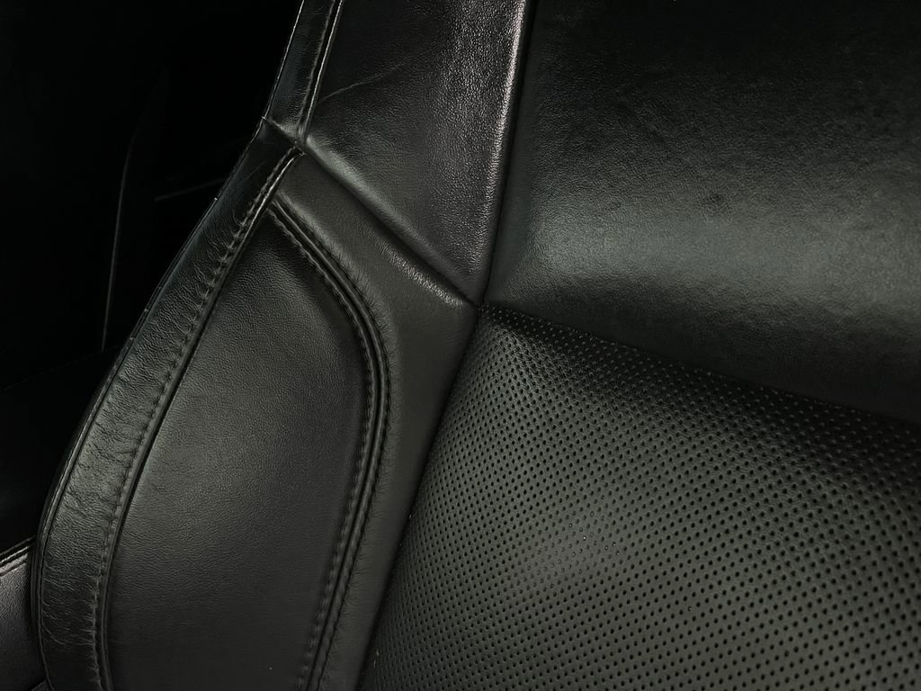 Used 2018 Dodge Charger R/T w/ Plus Group image 16