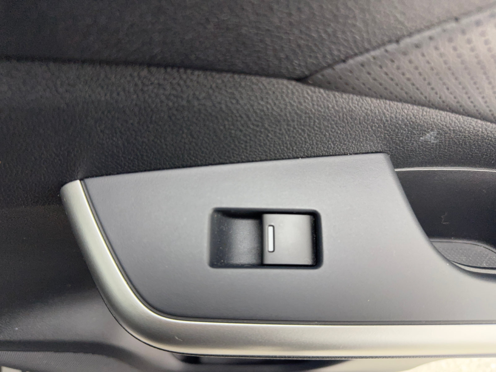 Used 2016 Honda CR-V Touring image 39