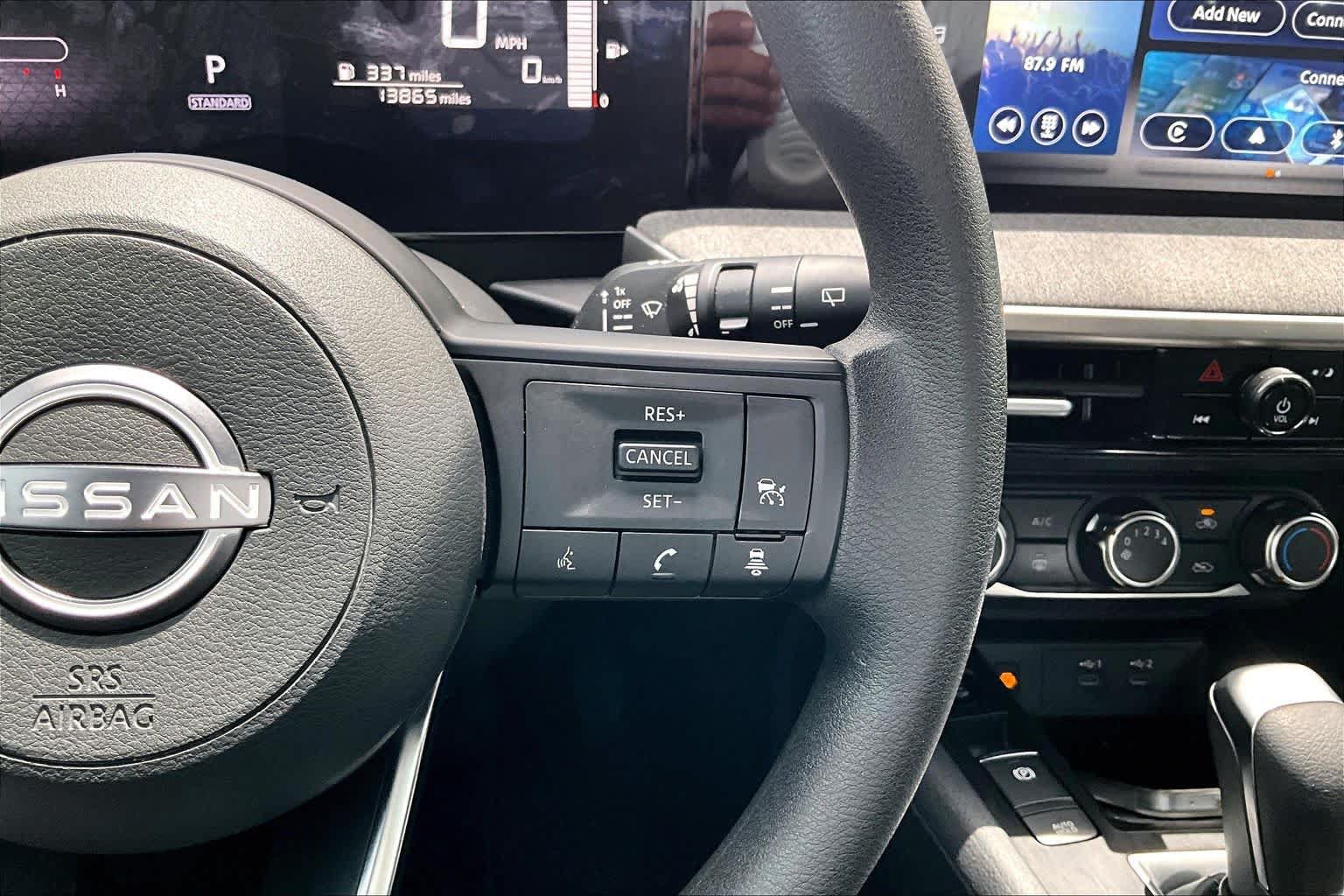 Used 2025 Nissan Kicks SV w/ Charging Package FWD image 25