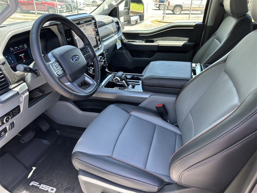 New 2025 Ford F150 Lariat w/ Equipment Group 502A High image 17