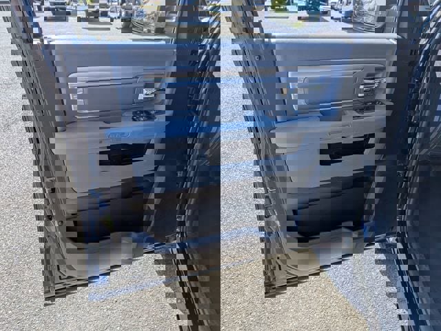 Used 2020 RAM 1500 Classic Warlock w/ Electronics Group image 9