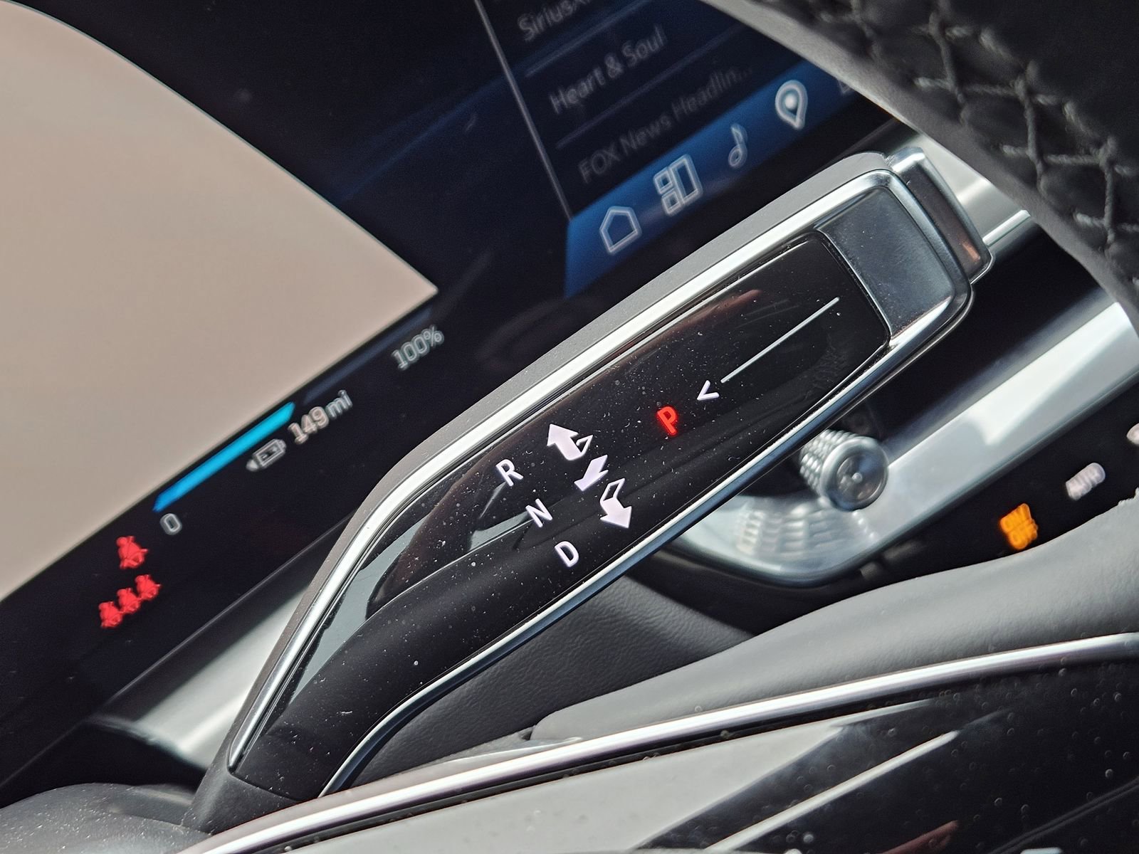 Used 2024 Cadillac Lyriq Luxury w/ LPO, Floor Liner Package image 27