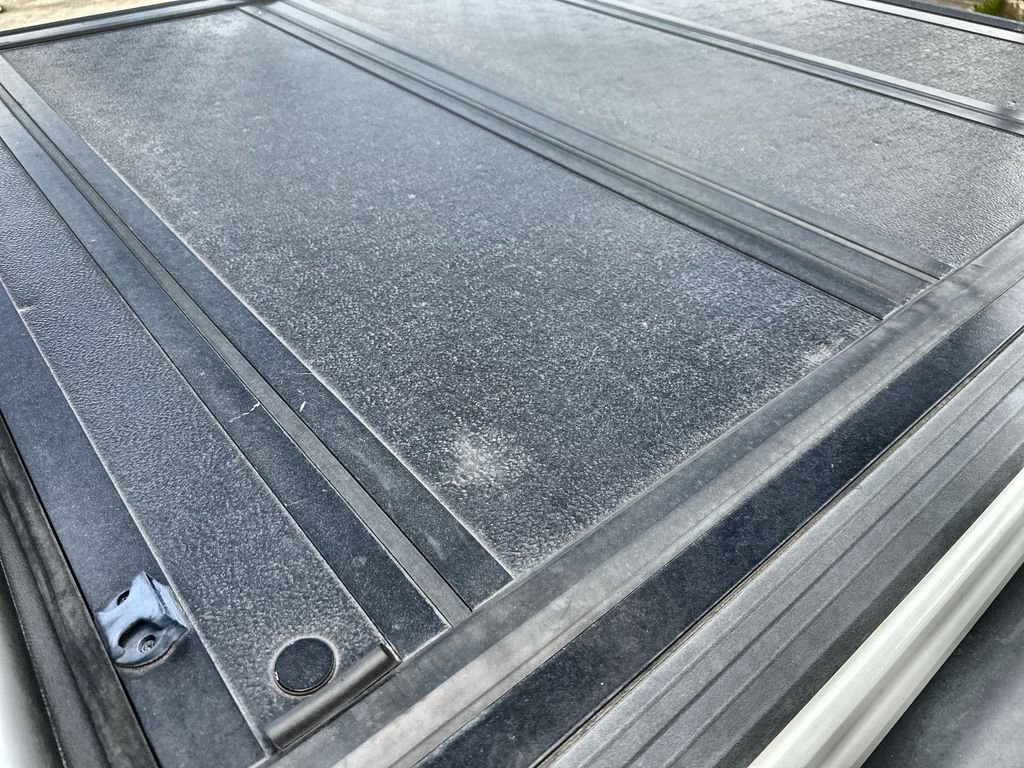 Used 2022 Jeep Gladiator Rubicon w/ Cold Weather Group AWD/4WD image 18