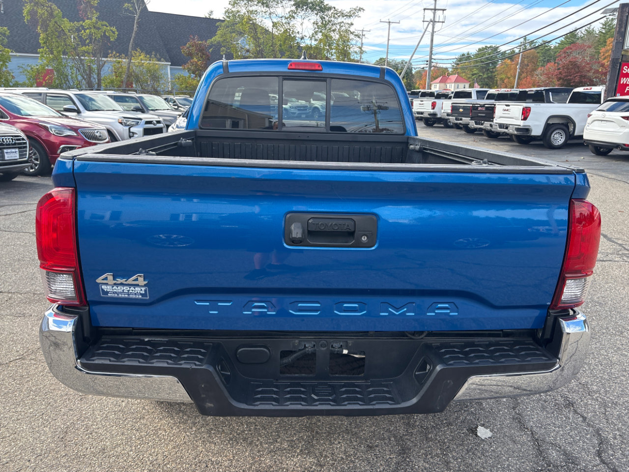 Used 2018 Toyota Tacoma SR5 image 4