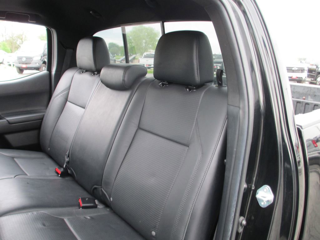 Used 2022 Toyota Tacoma Limited w/ Nightshade Package image 23