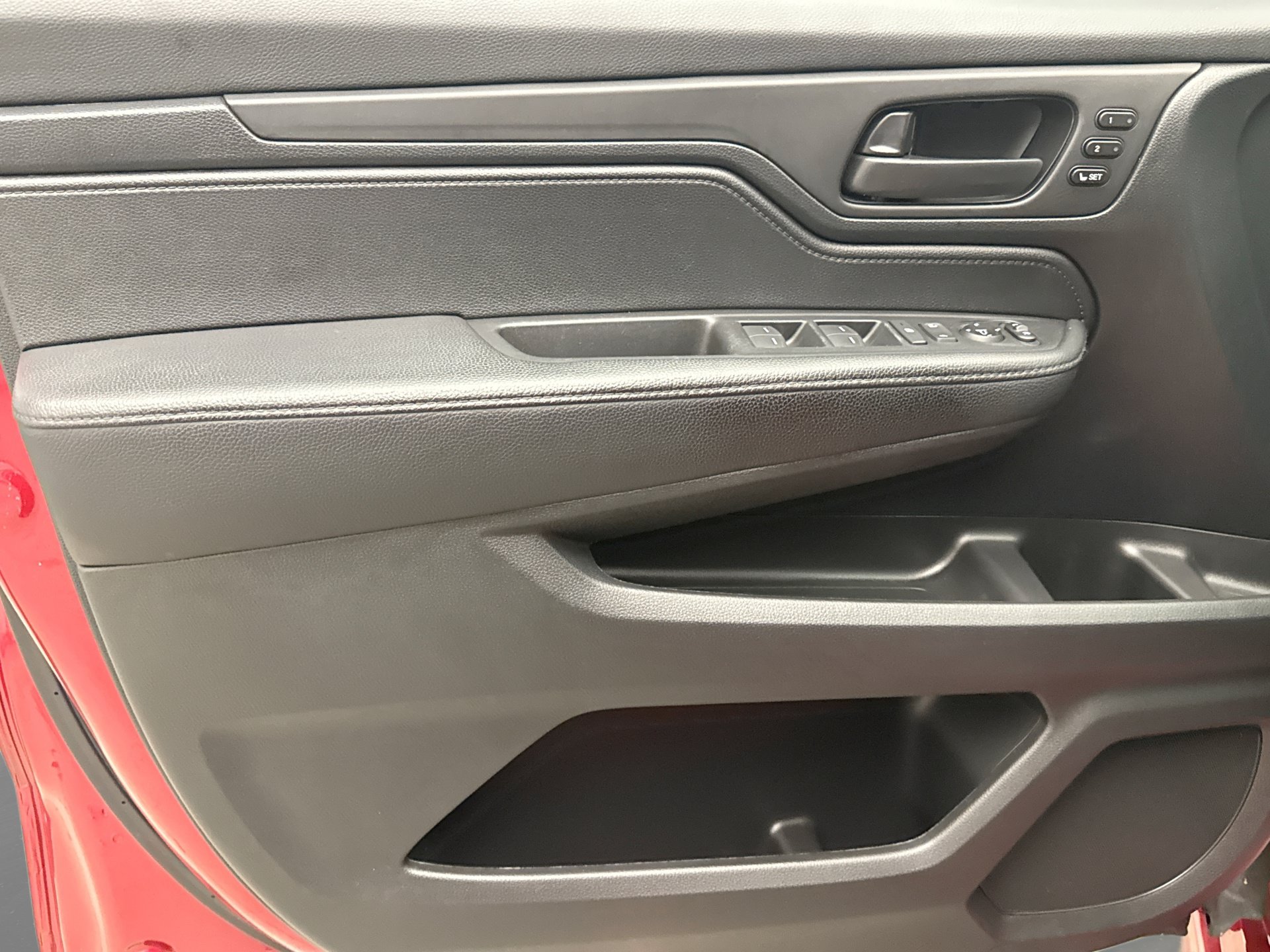 Used 2023 Honda Odyssey Sport image 9
