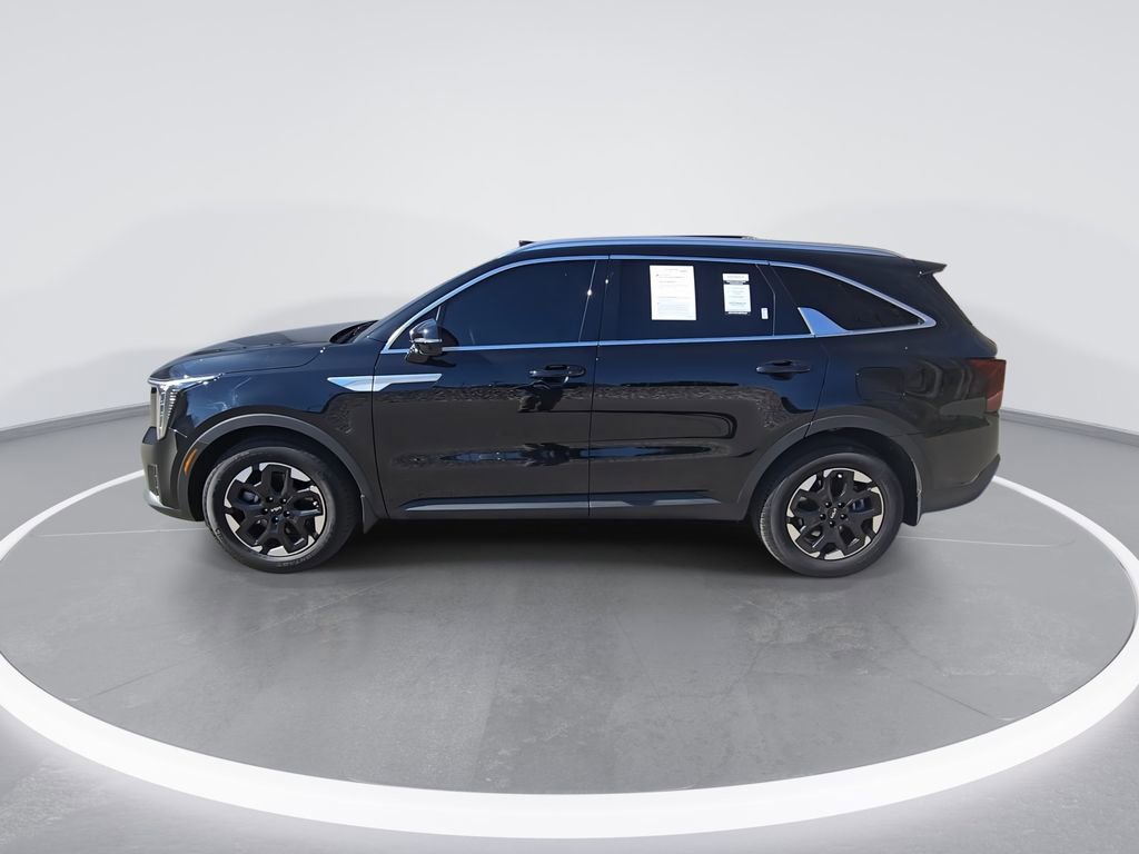 Used 2025 Kia Sorento S w/ Panoramic Sunroof Package image 5