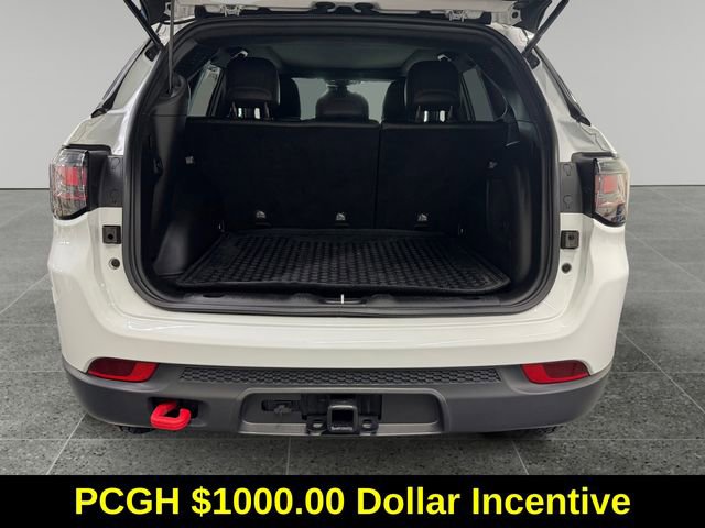 Used 2023 Jeep Compass Trailhawk w/ Trailhawk Elite Group image 13