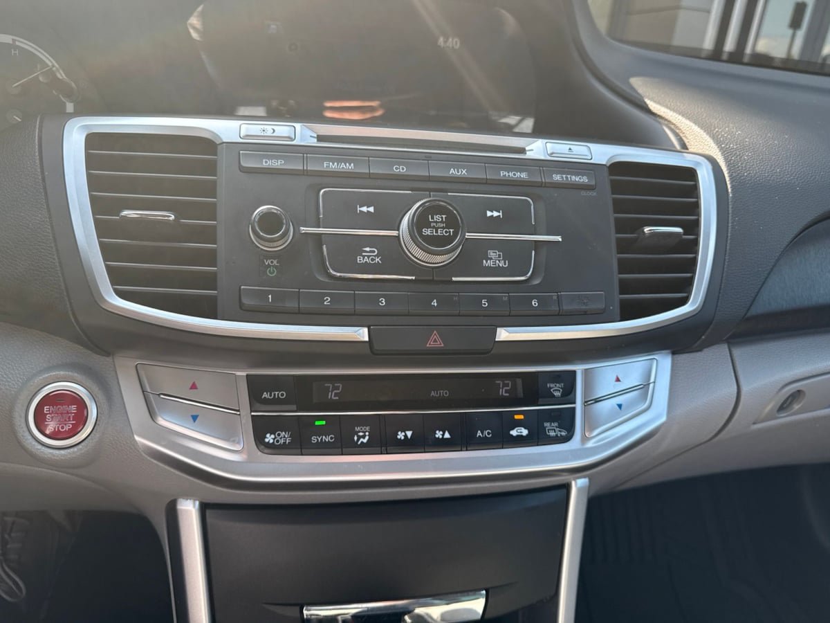 Used 2013 Honda Accord EX image 12