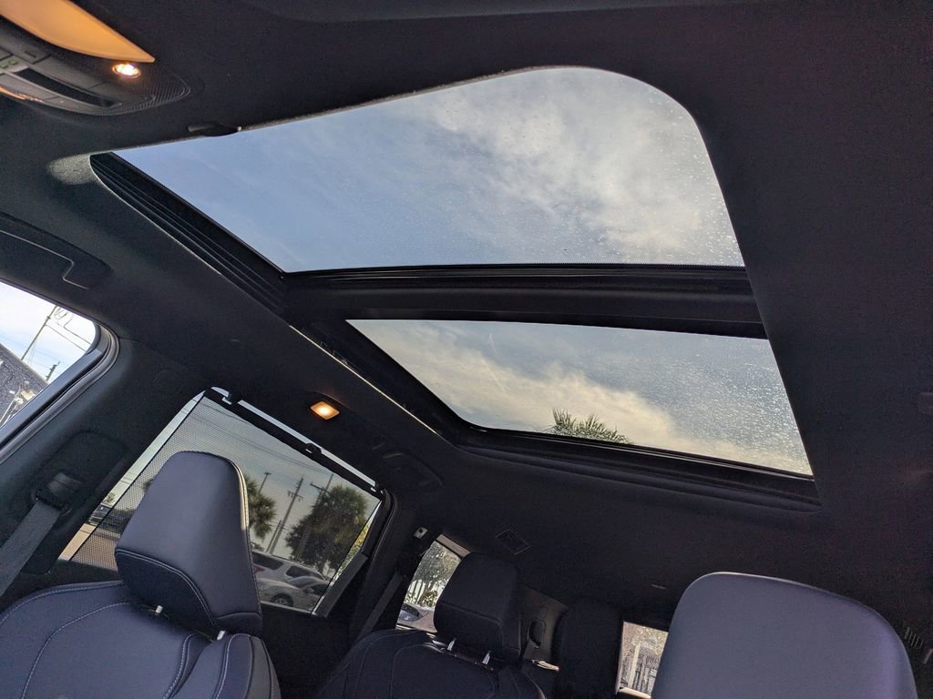 New 2026 INFINITI QX60 Sport w/ Dark Cargo Package image 23