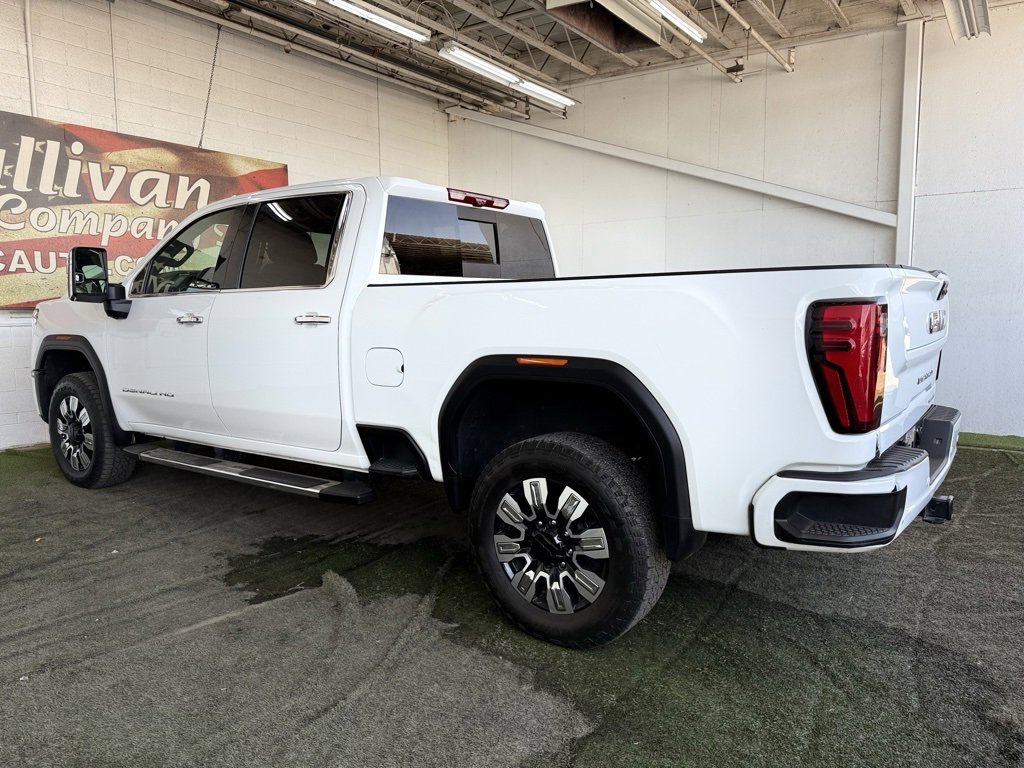 Used 2024 GMC Sierra 2500 Denali w/ Denali Reserve Package image 13