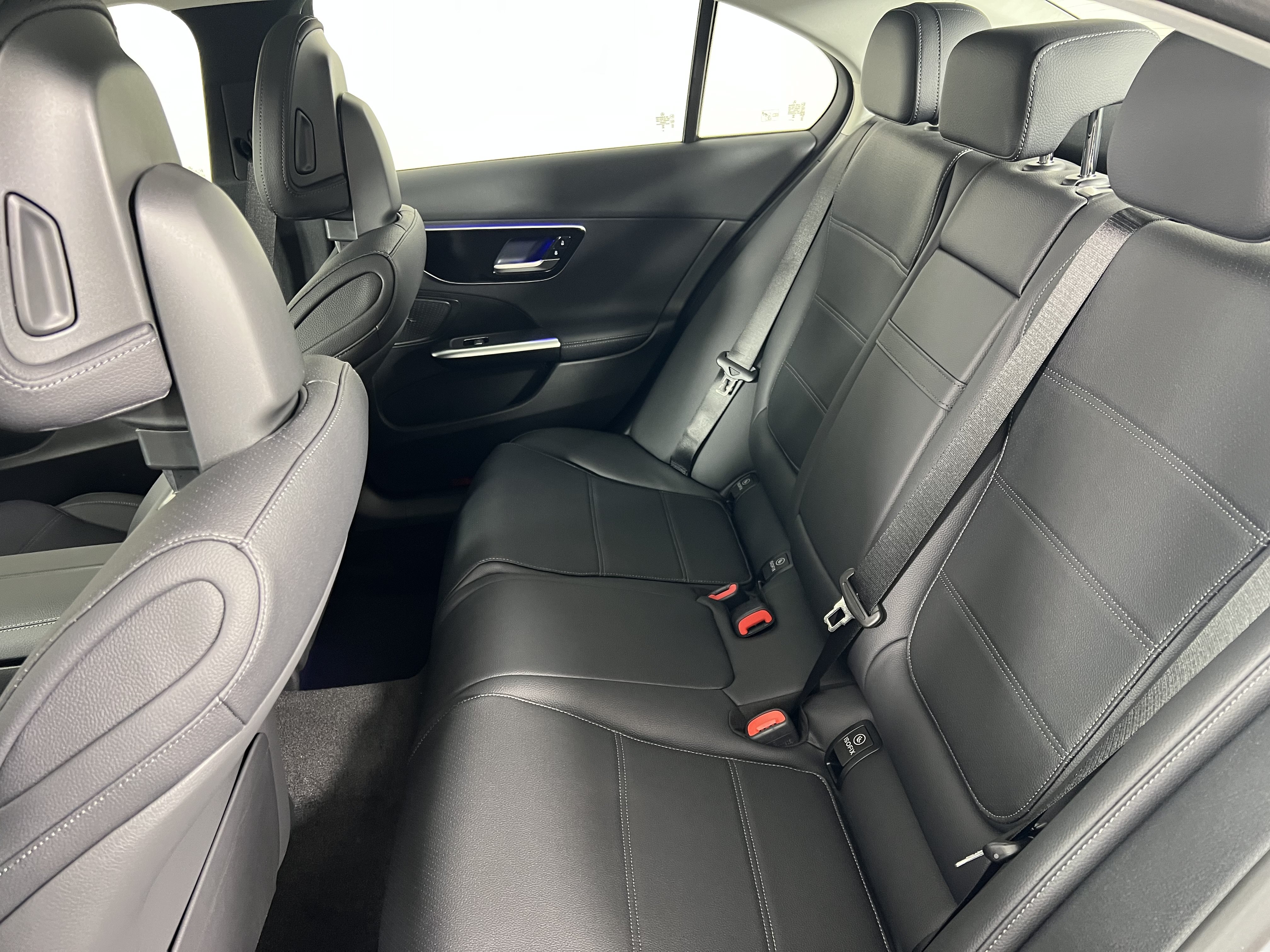Used 2026 Mercedes-Benz C 300 4MATIC Sedan image 21