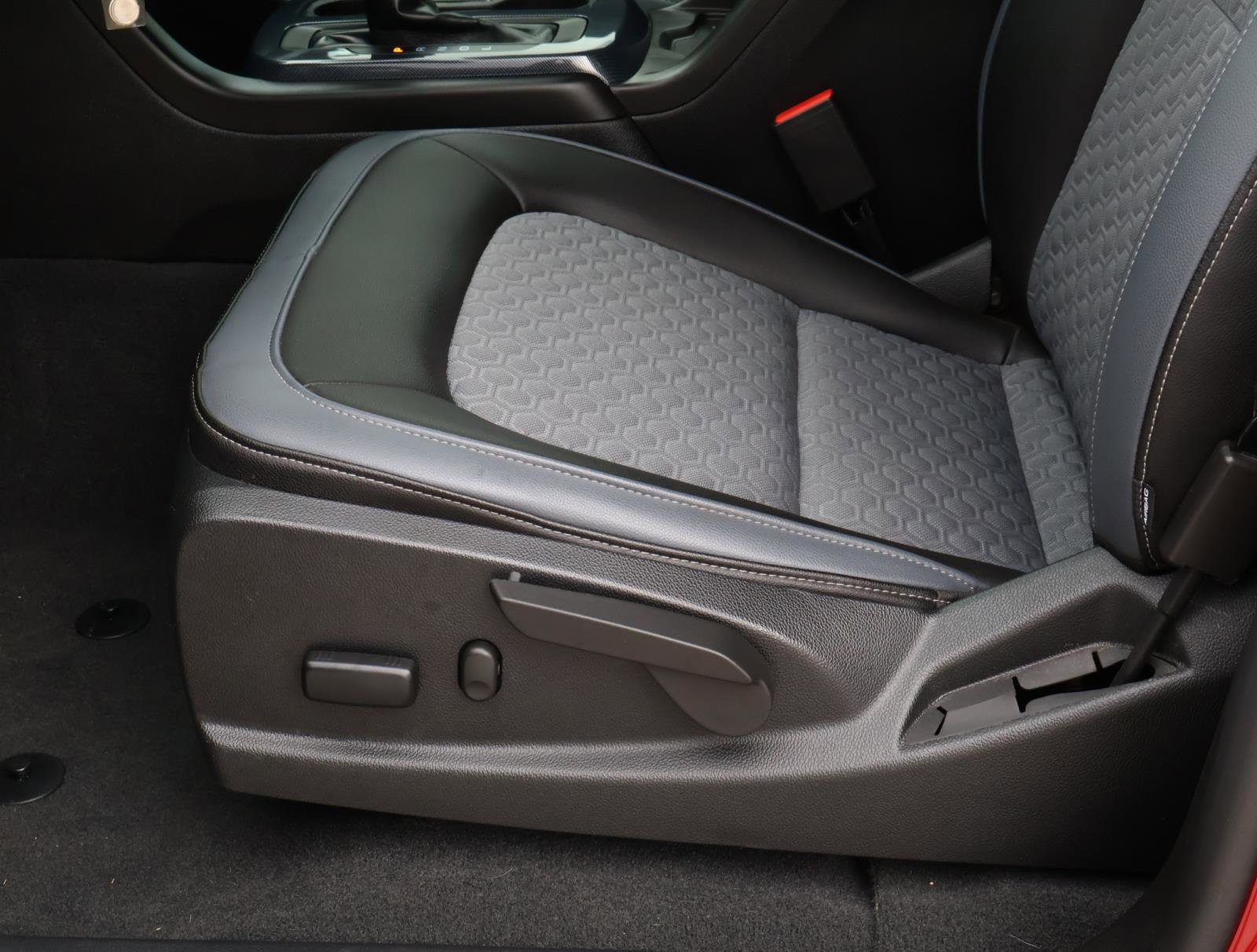 Used 2020 Chevrolet Colorado Z71 image 14