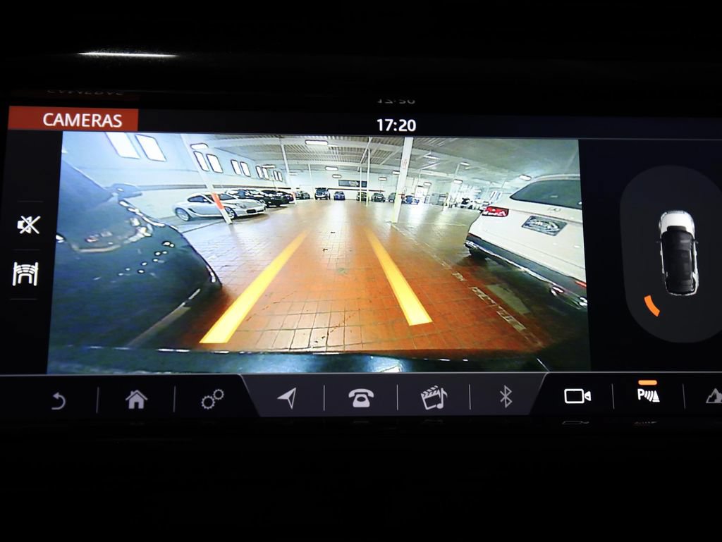 Used 2020 Land Rover Discovery Sport SE AWD/4WD image 20