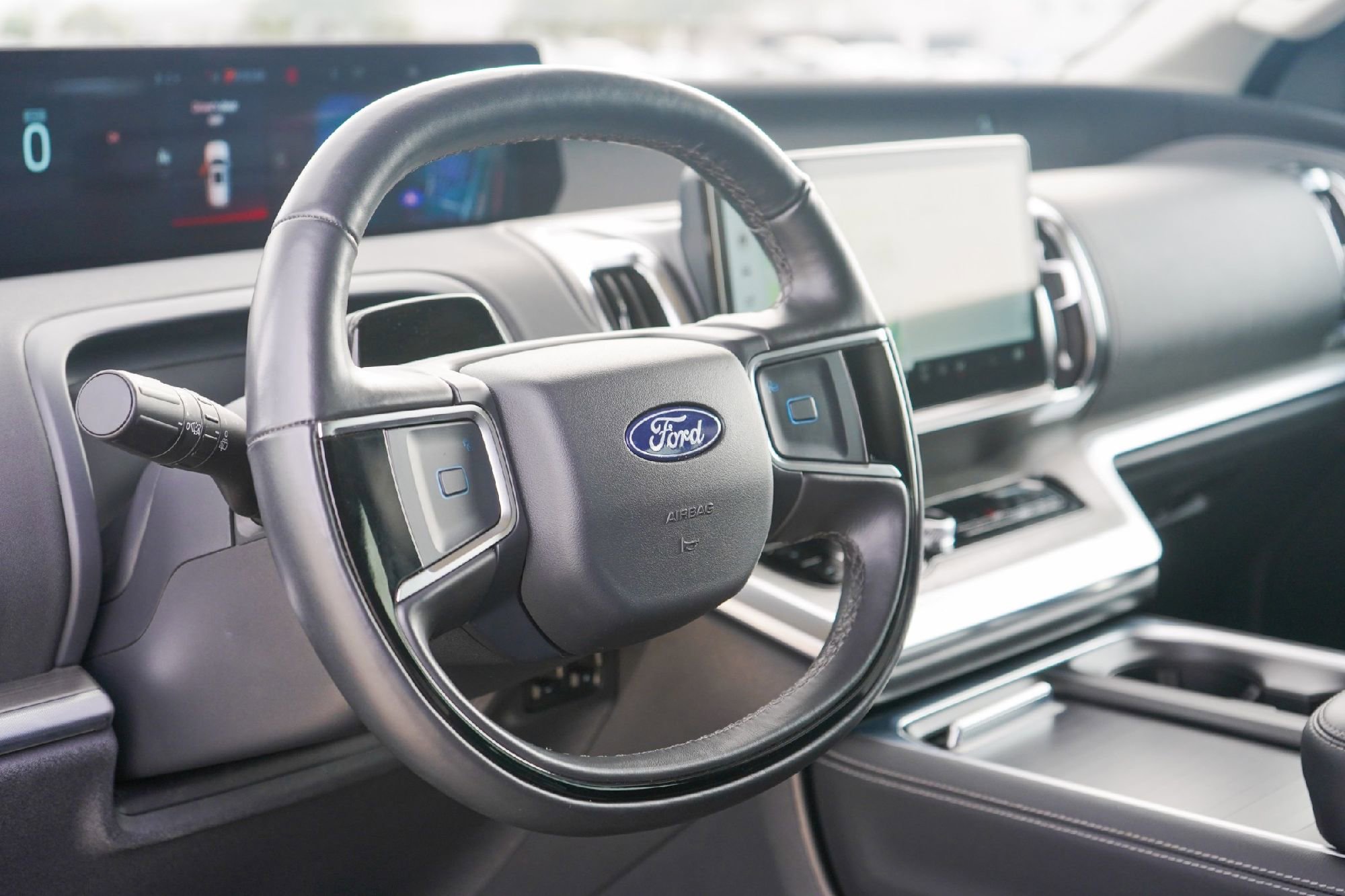 Used 2025 Ford Expedition Max Platinum image 7