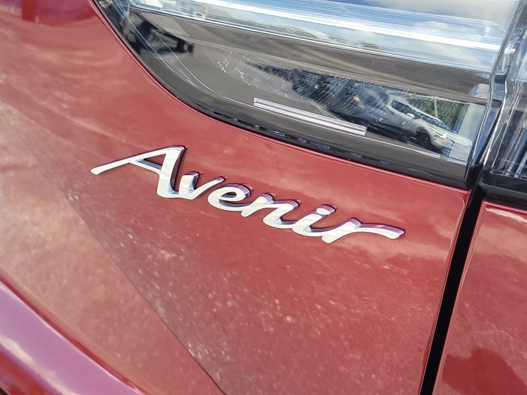 Used 2023 Buick Envision Avenir AWD/4WD image 6