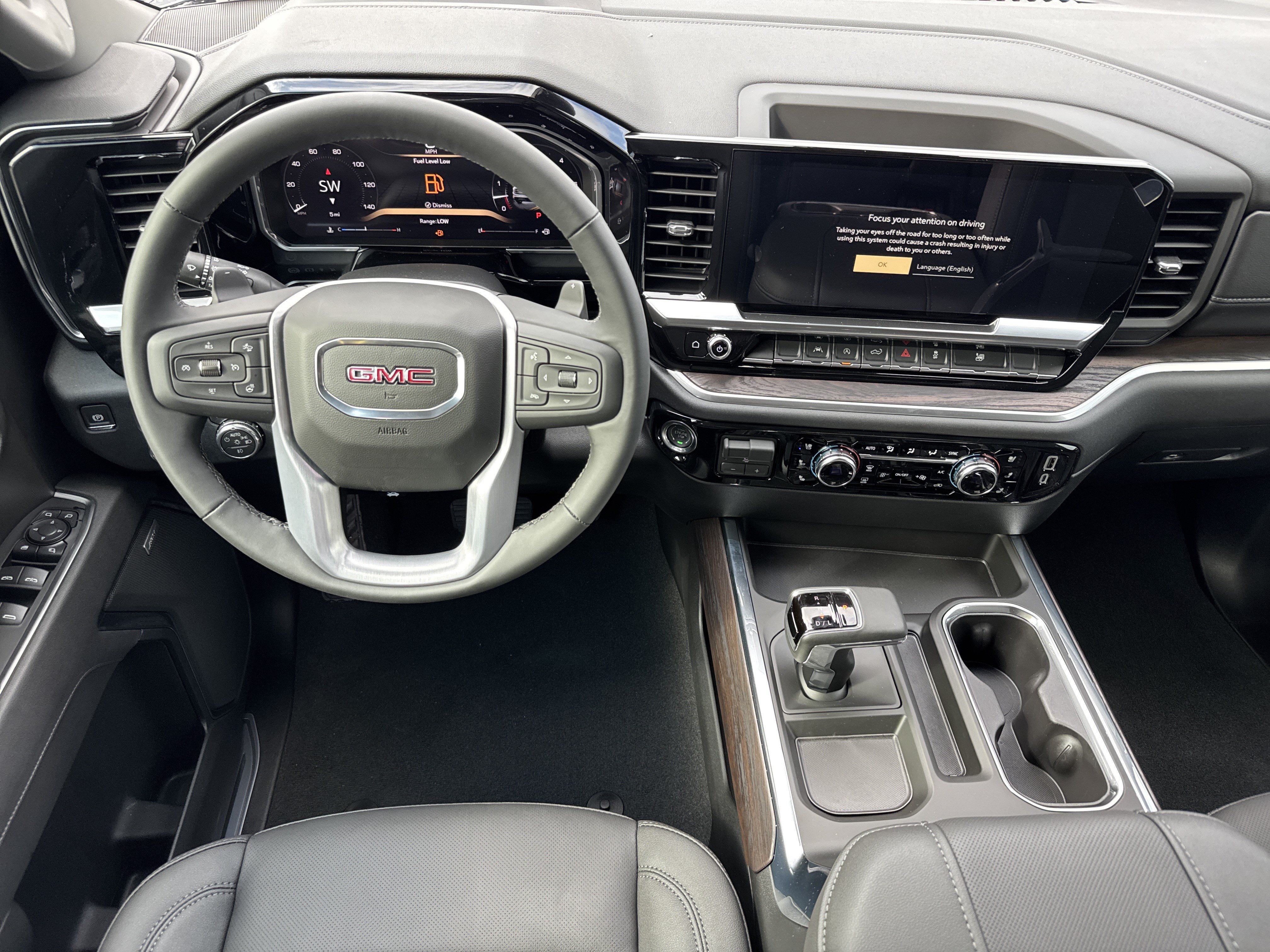 New 2026 GMC Sierra 1500 SLT w/ SLT Convenience Package AWD/4WD image 18