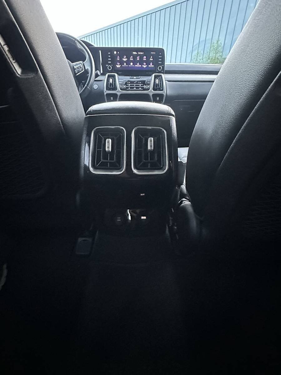 Used 2021 Kia Sorento SX FWD image 46
